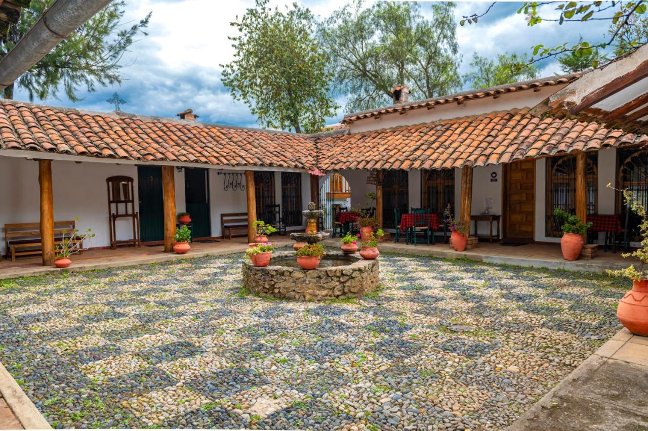 Hotel El Patio De Monterrey 와라스 외부 사진