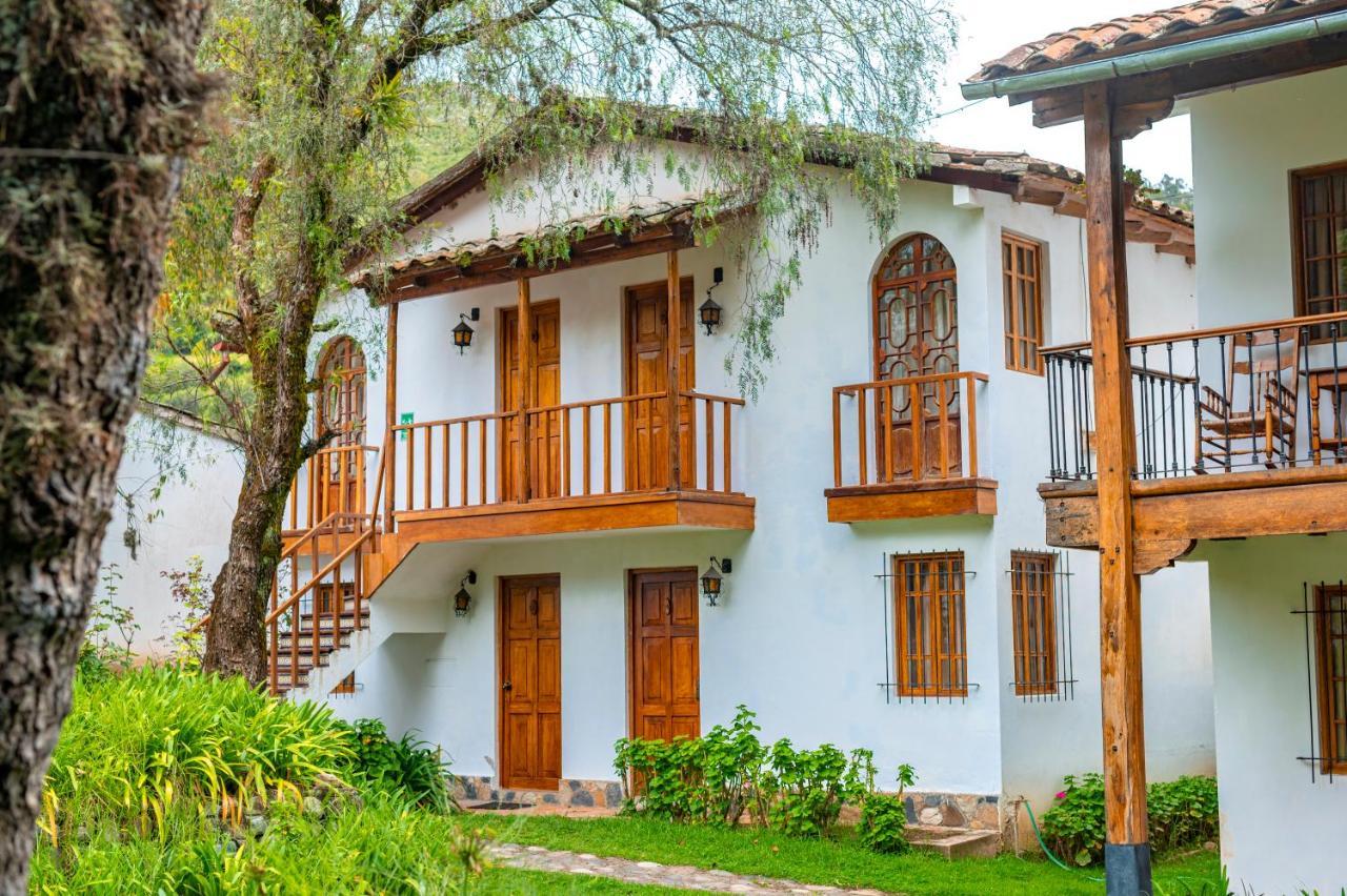 Hotel El Patio De Monterrey 와라스 외부 사진