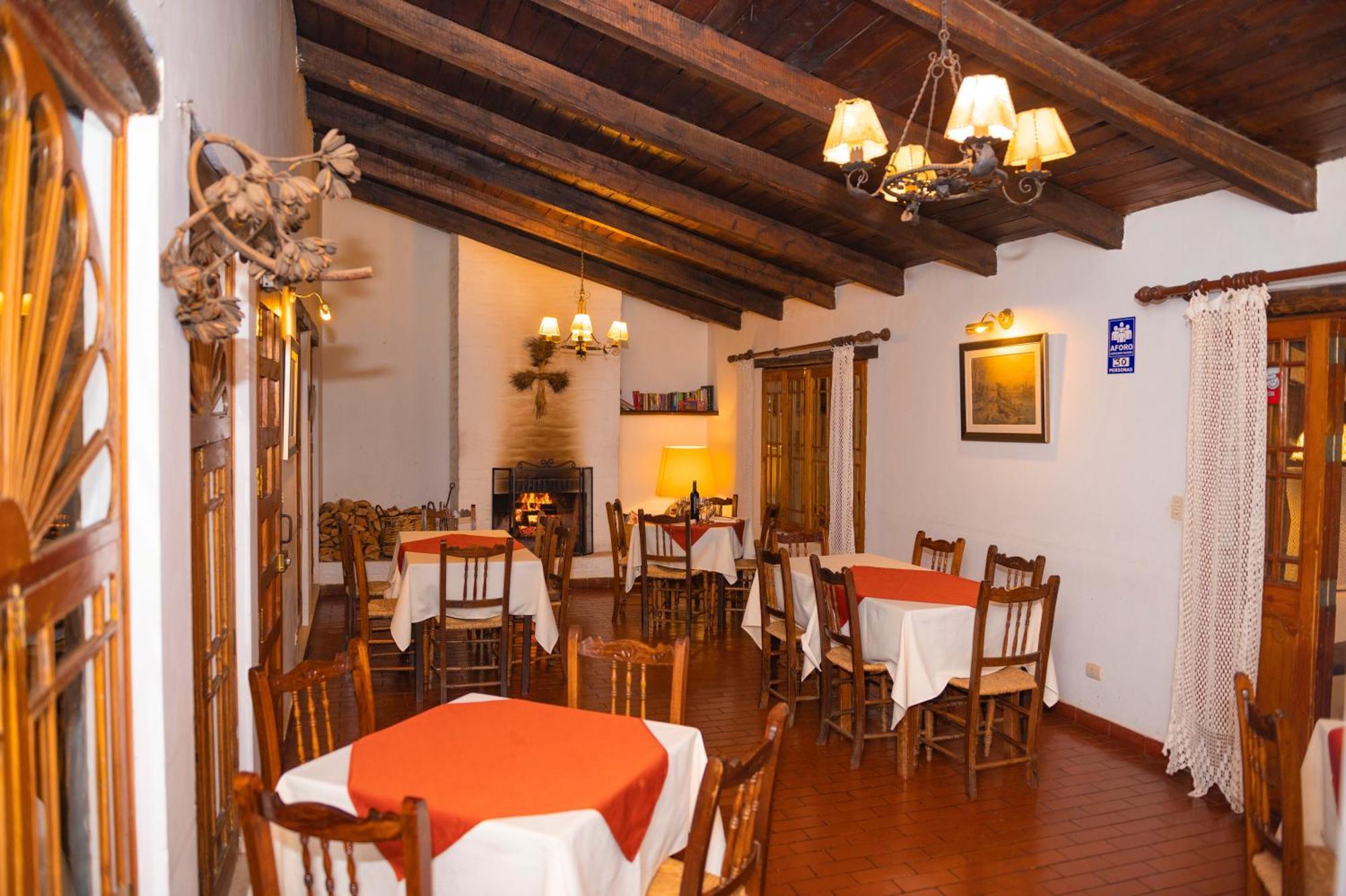 Hotel El Patio De Monterrey 와라스 외부 사진
