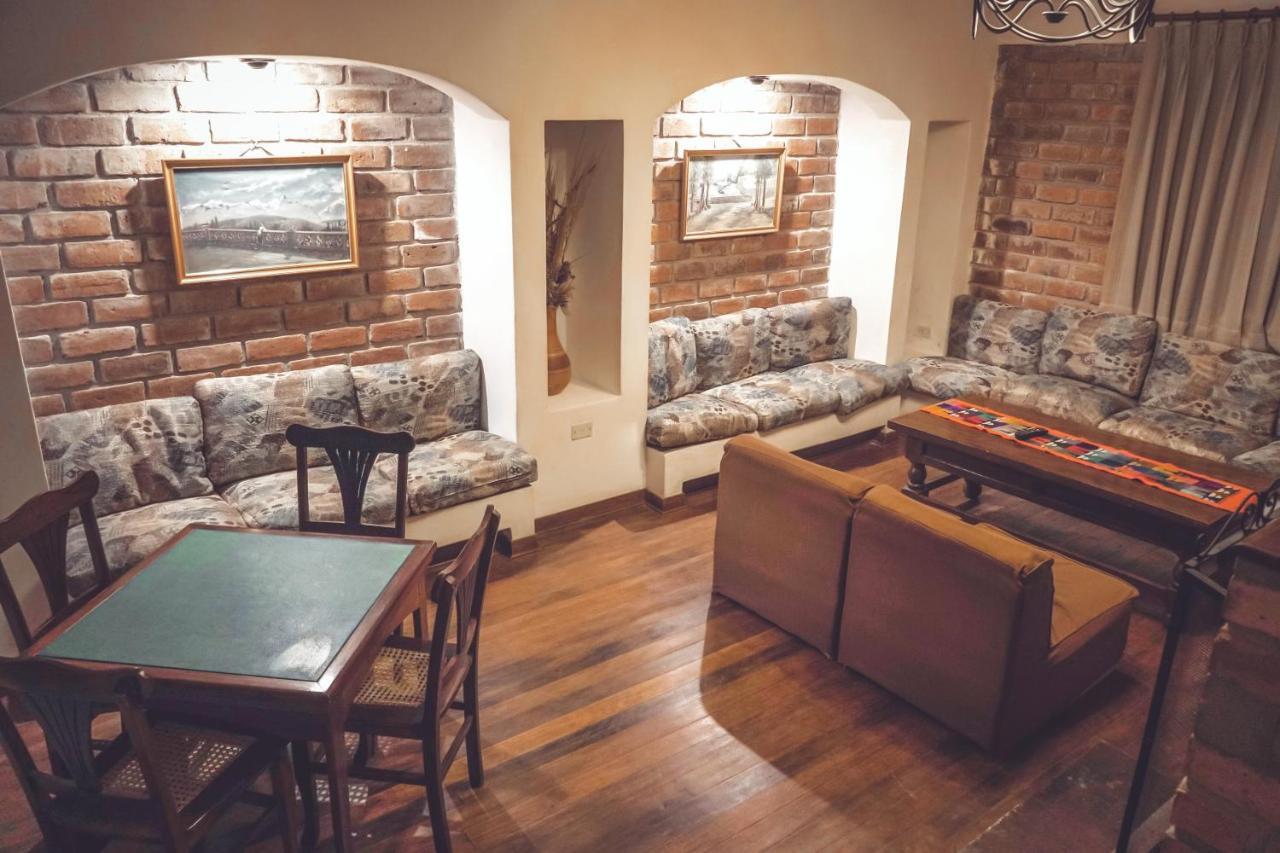 Hotel El Patio De Monterrey 와라스 외부 사진