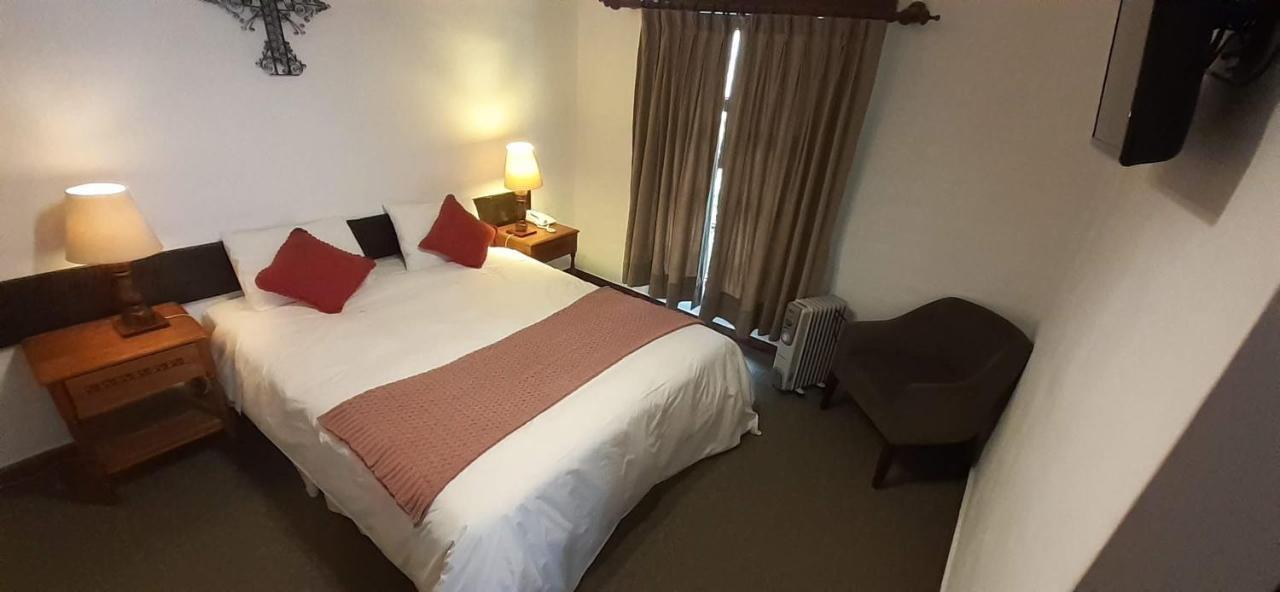 Hotel El Patio De Monterrey 와라스 외부 사진